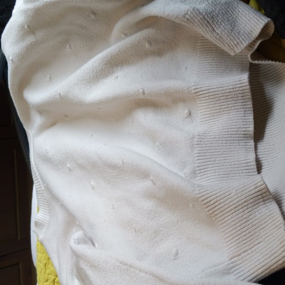 Pullover Sweater - Picture 7 of 7